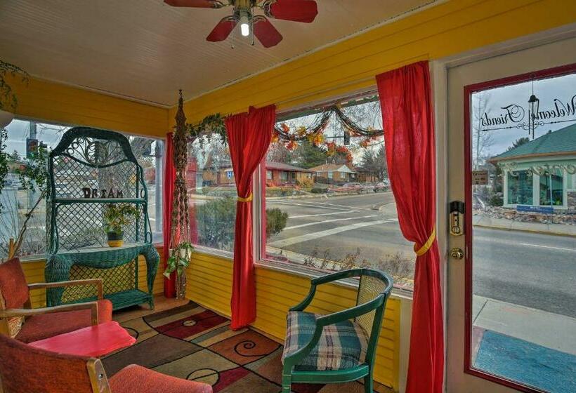 膳宿费 Center Street Cottage