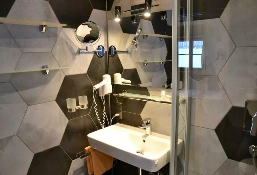 Retkeilymaja Landerermühle