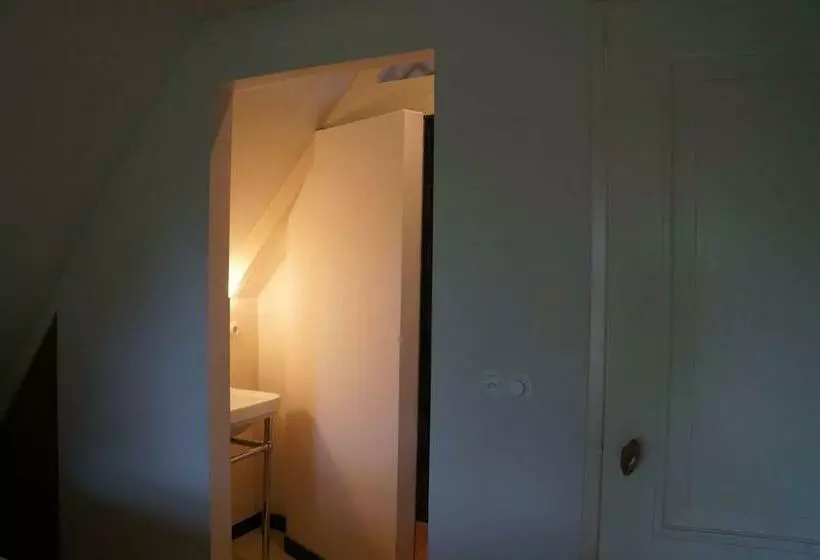 Aamiaismajoitus (B&B) Pastorie De Waal