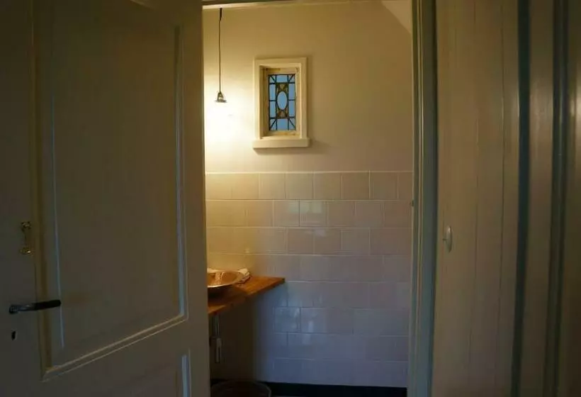 Aamiaismajoitus (B&B) Pastorie De Waal