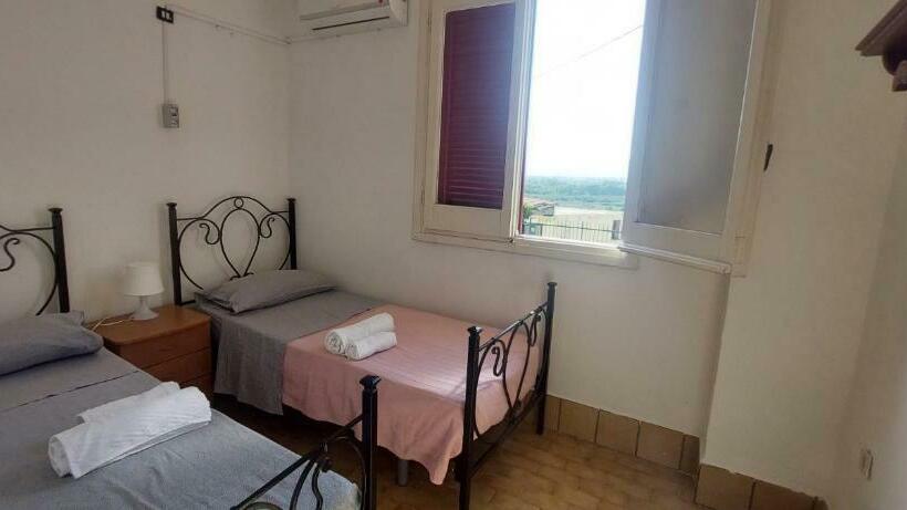 בית מלון כפרי Consoli Crispino