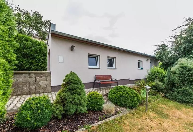 Retkeilymaja Pension Milada