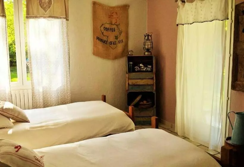 Aamiaismajoitus (B&B) Les Trésors De Malle Mialle