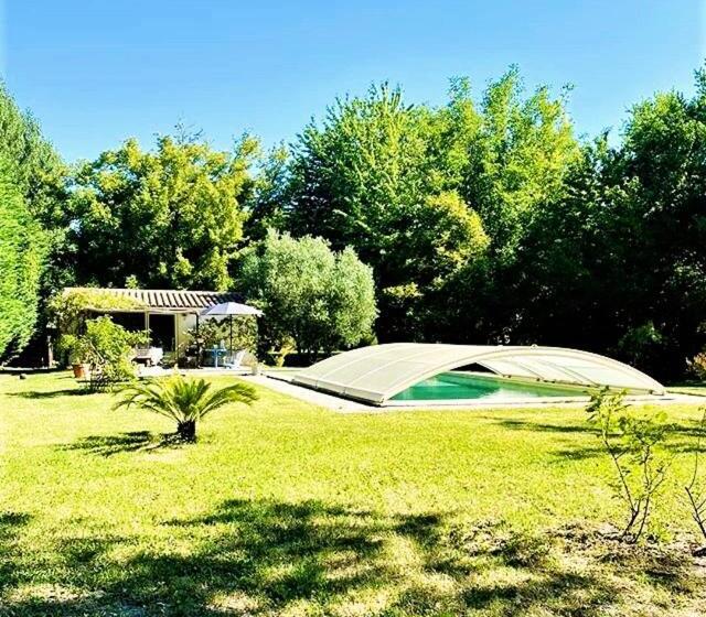 تختخواب و صبحانه Les Trésors De Malle Mialle