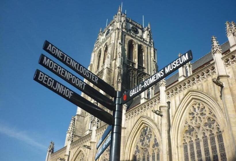 تختخواب و صبحانه Liry S Home