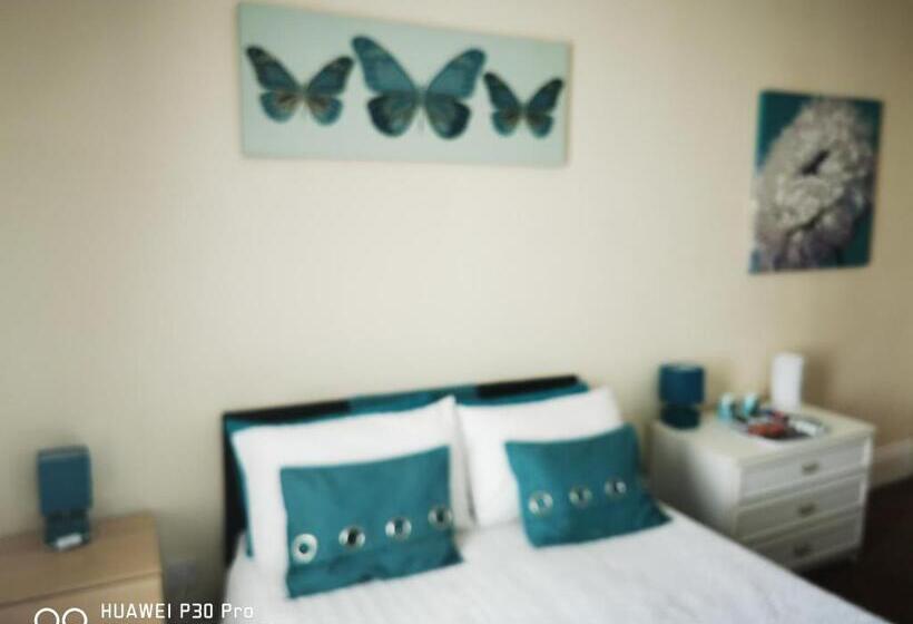 Bed and Breakfast Oddfellowsbandb