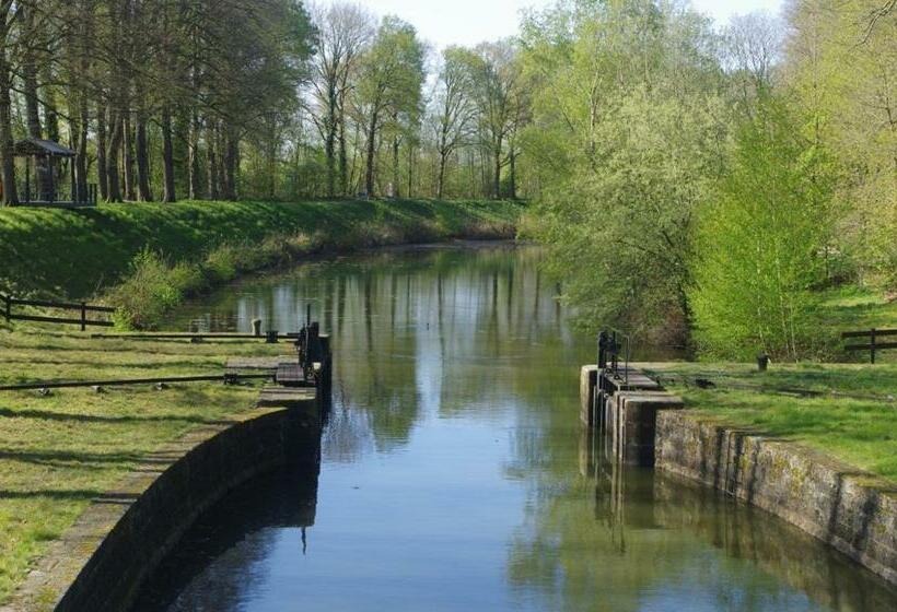 مبيت وإفطار Zöllnerhaus Nordhorn