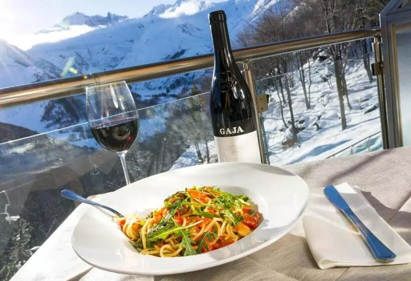 Chalet Morel 1586 Hotel & Spa