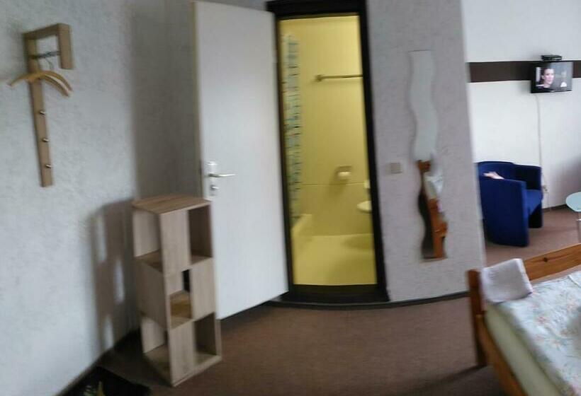 Отель Gasthof Zur Eiche