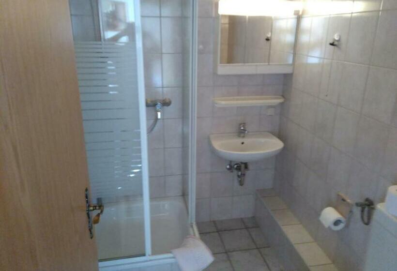 Отель Gasthof Zur Eiche