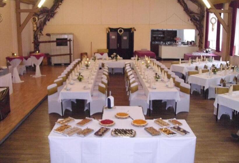 Отель Gasthof Zur Eiche