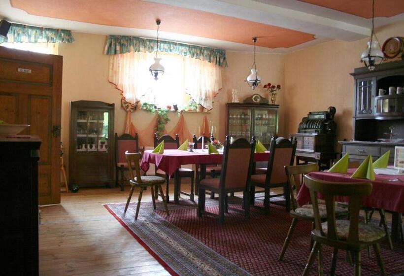 Отель Gasthof Zur Eiche