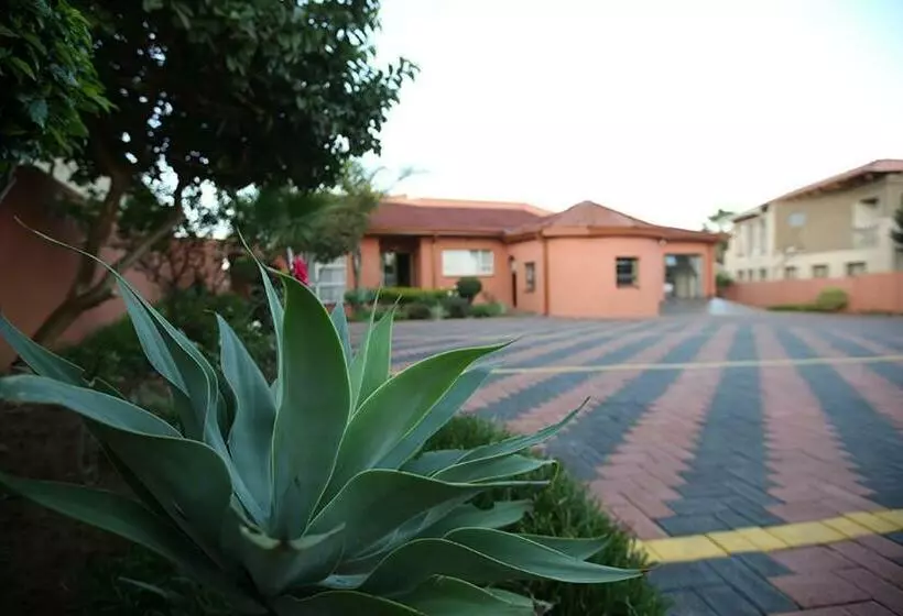 Aamiaismajoitus (B&B) Legae La Tshepo