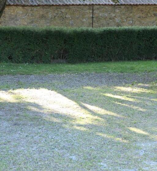 פנסיון Maison St Mayeul