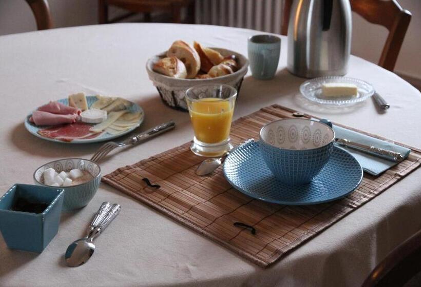 פנסיון Maison St Mayeul