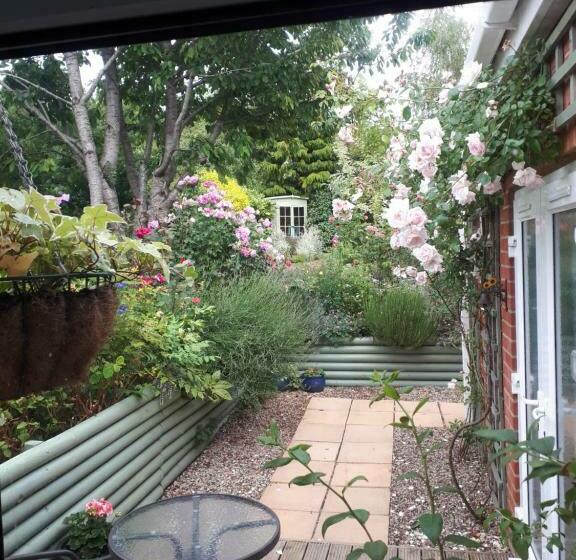 Santi Bhavana Bed & Breakfast