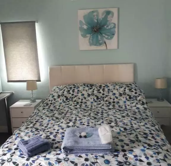 Santi Bhavana Bed & Breakfast