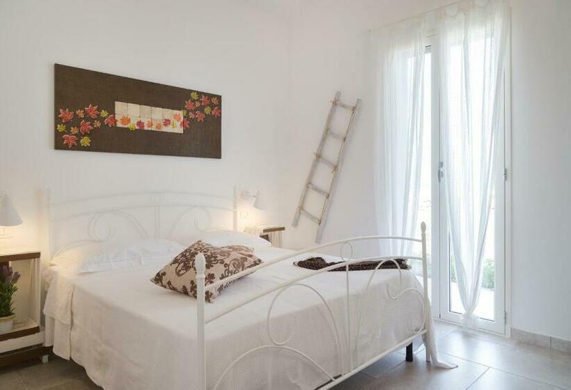 B&b Casa Del Faro Sanvallero Adults Only