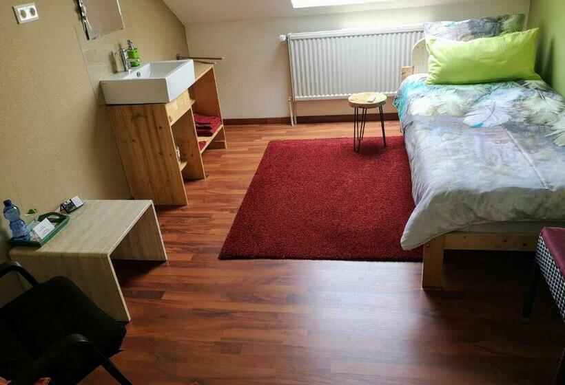 住宿加早餐 Haus Drossel