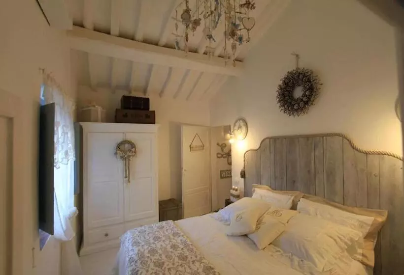 ベッドアンドブレックファースト La Casina Di Manon