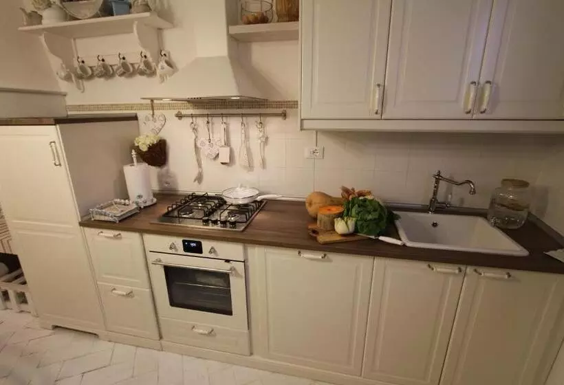 ベッドアンドブレックファースト La Casina Di Manon