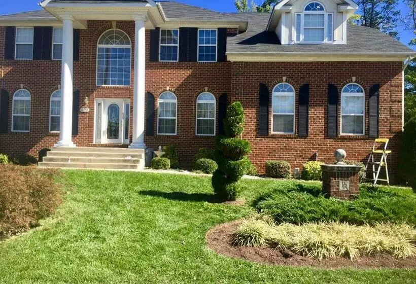 Aamiaismajoitus (B&B) Premier National Harbor House