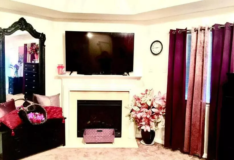 Aamiaismajoitus (B&B) Premier National Harbor House