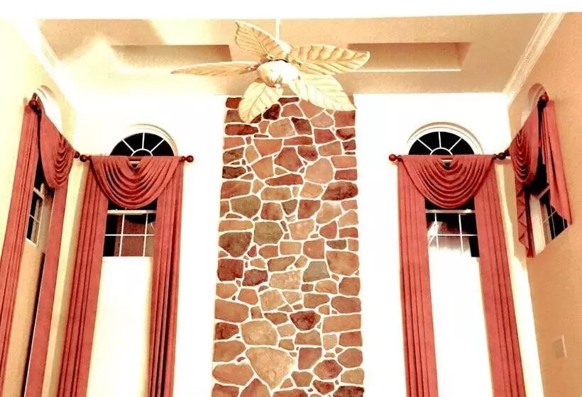 Aamiaismajoitus (B&B) Premier National Harbor House