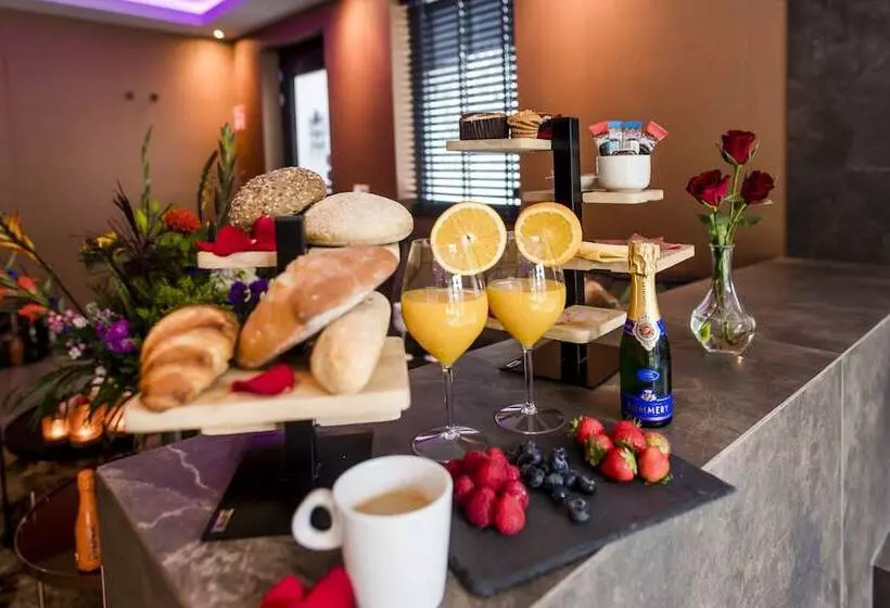 Hotelli Luxexcellent Super Suite