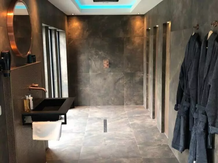 Hotelli Luxexcellent Super Suite