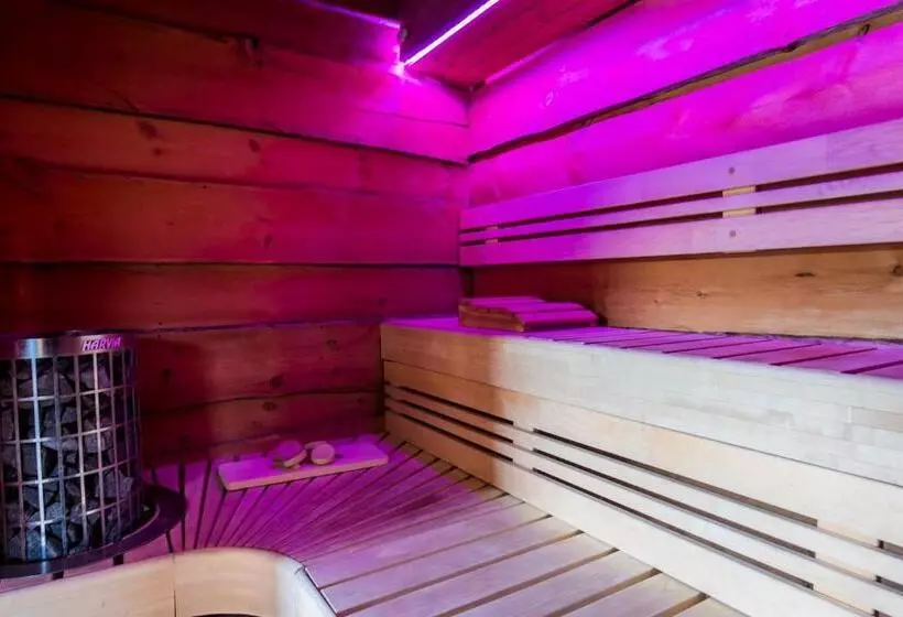 Hotelli Luxexcellent Super Suite