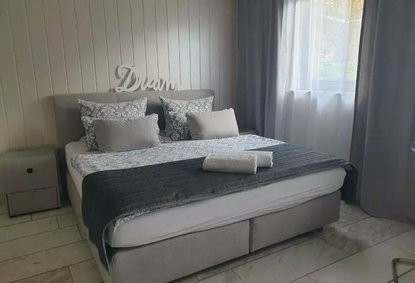 ペンション Gästezimmer   Scholz & Scholz Gbr