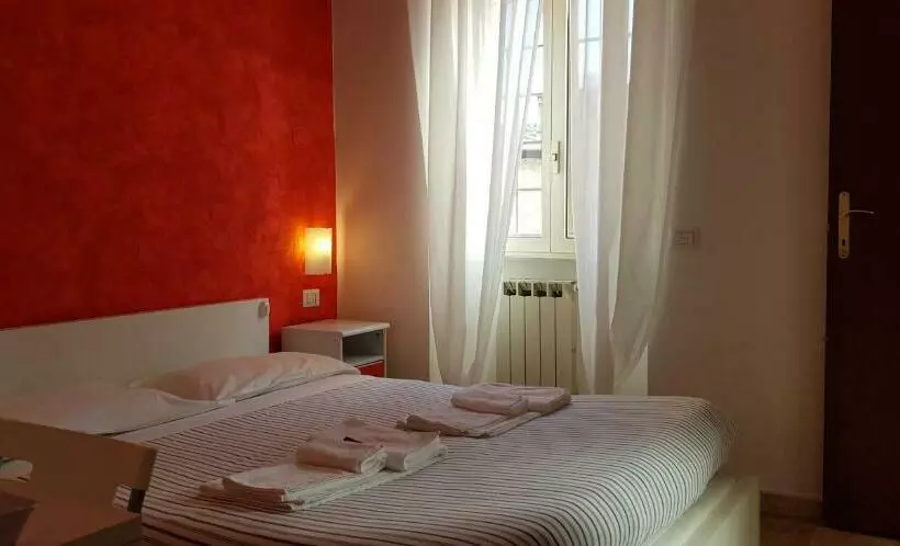 پانسیون La Dolce Vita Rome Ciampino