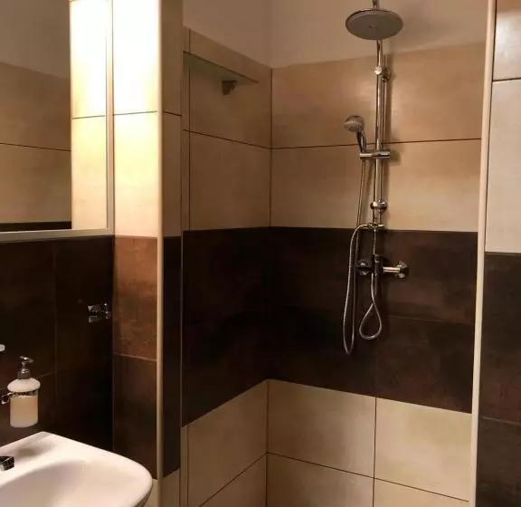 پانسیون Ubytovanie Pod Skalkou