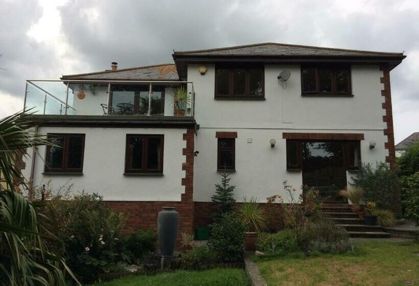 ベッドアンドブレックファースト Olcote House