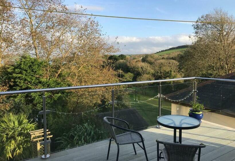 ベッドアンドブレックファースト Olcote House