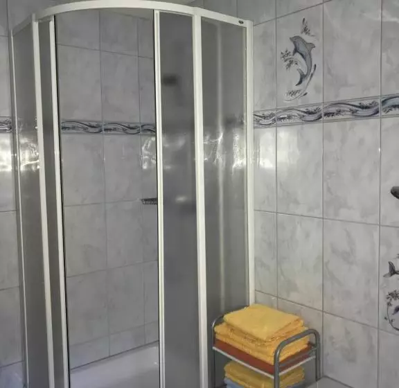 ホテル Ferienwohnung Biohof Laußnitzer In Rennweg