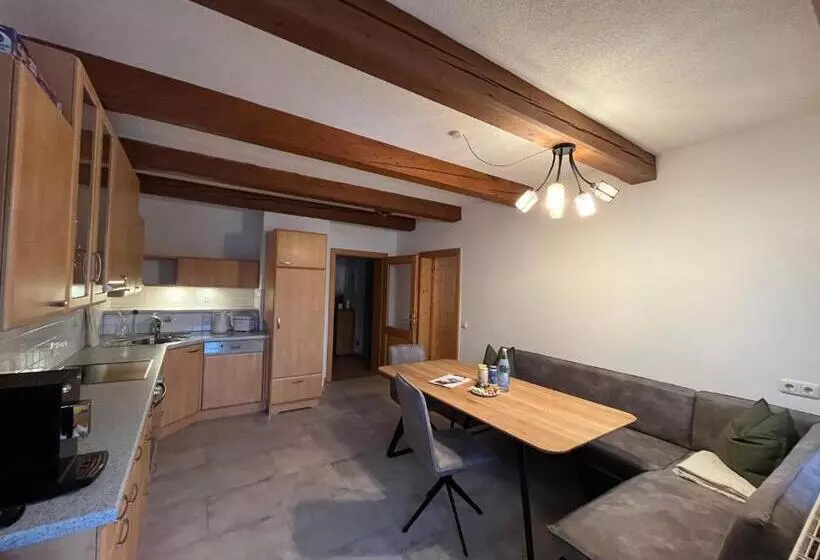 ホテル Ferienwohnung Biohof Laußnitzer In Rennweg