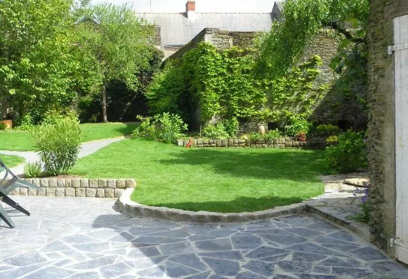 ベッドアンドブレックファースト Chambres D Hôtes Du Perray