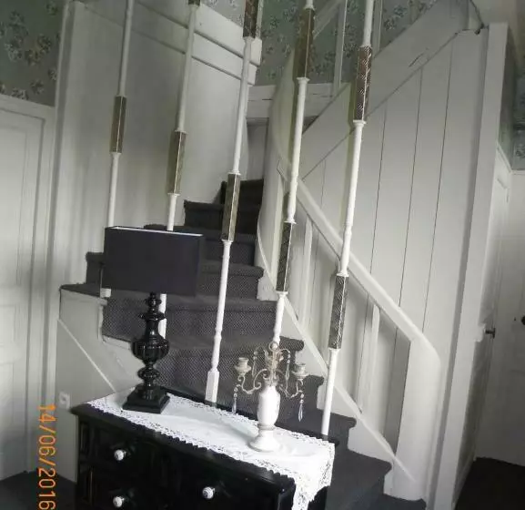 ベッドアンドブレックファースト Chambres D Hôtes Du Perray