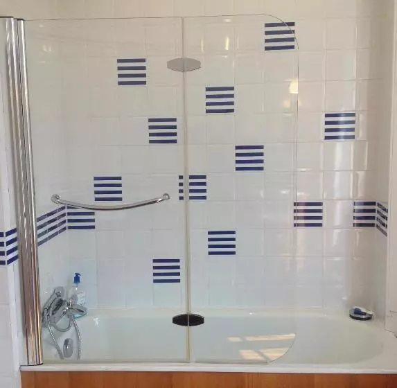 ベッドアンドブレックファースト Château De La Ville Huë