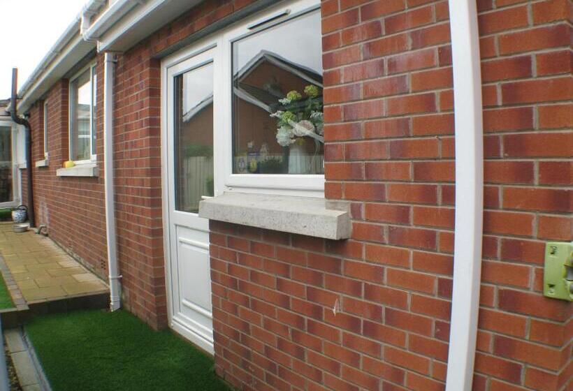 住宿加早餐  The Lantern