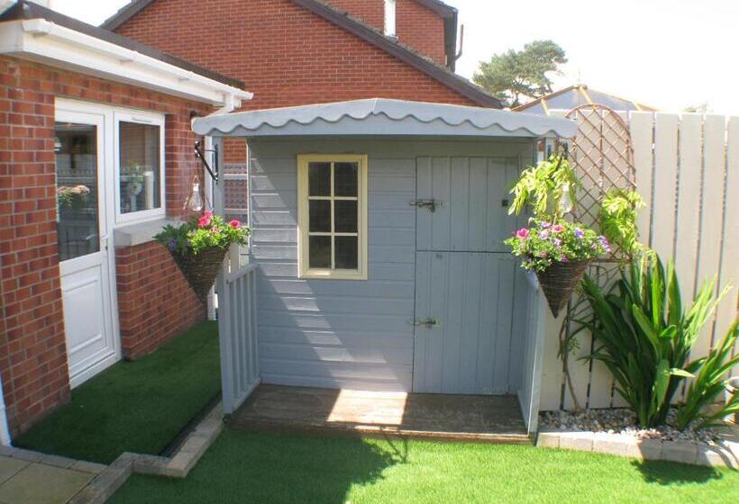 住宿加早餐  The Lantern