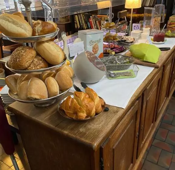 Hotelli Leuchtners An Der Rennbahn