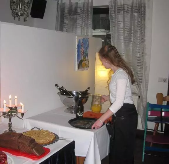 Hotelli Leuchtners An Der Rennbahn