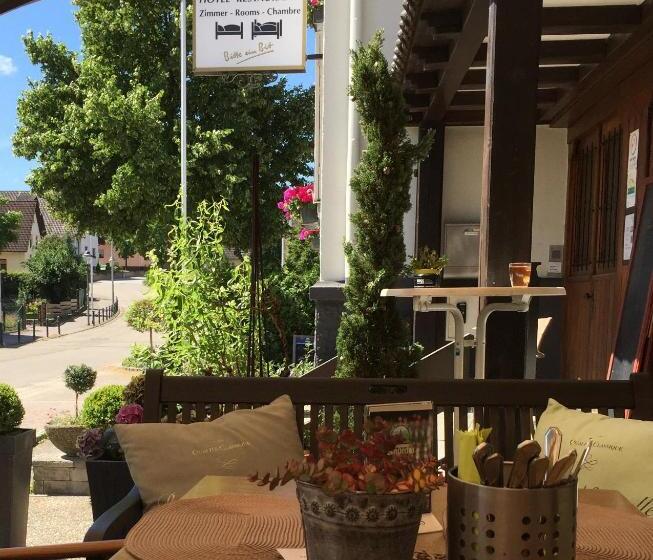 هتل Leuchtners An Der Rennbahn