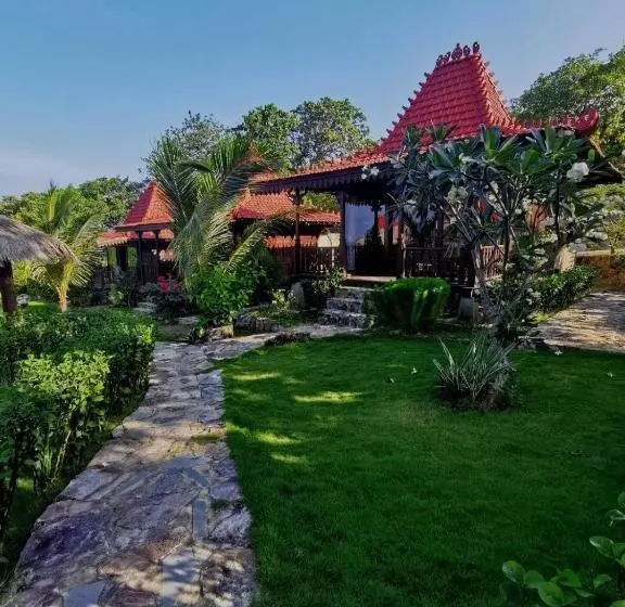 Hotelli Mirabelle Joglo Village