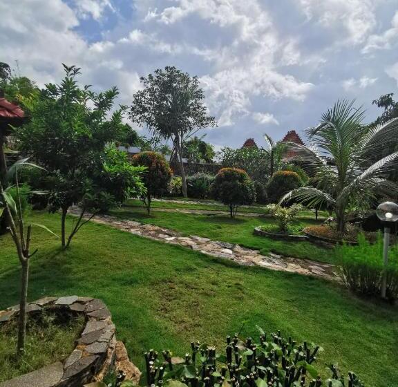 فندق Mirabelle Joglo Village