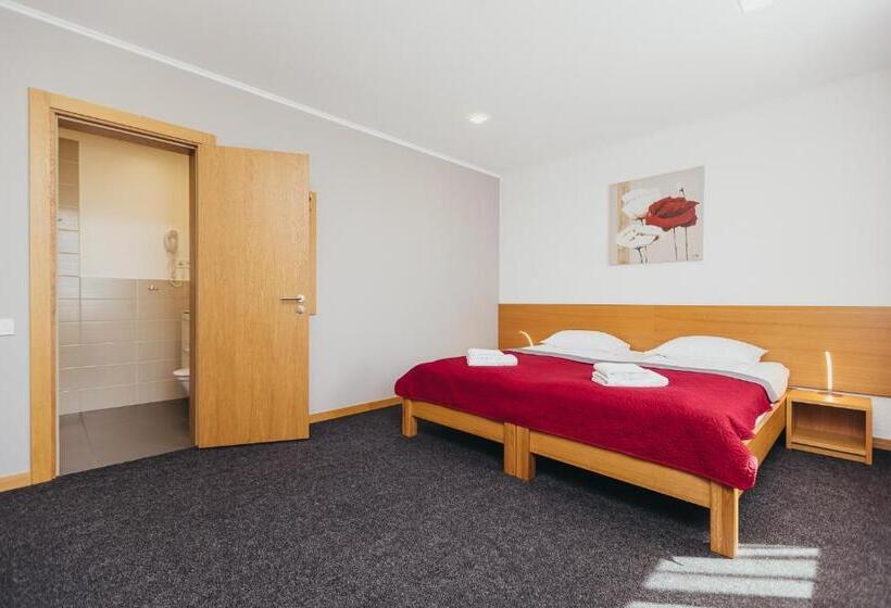 هتل Villa Vanilla