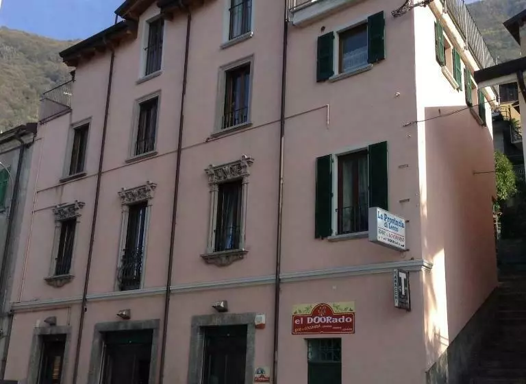 Retkeilymaja El Doorado